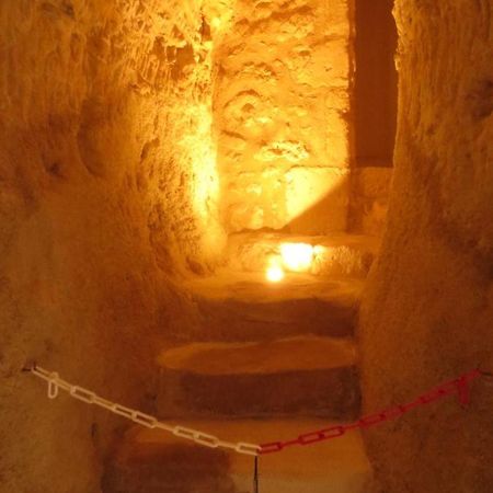 L'Etape Troglo Otel Vouvray Dış mekan fotoğraf